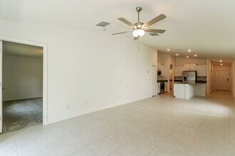 17862 Blissful Stars Dr in Lutz, FL - Building Photo - Building Photo