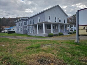 464 Main St in New Milford, PA - Building Photo - Building Photo