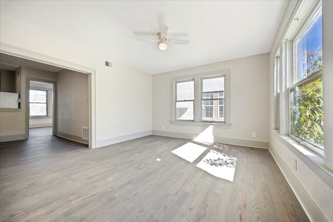 property at 1632 Hawthorne St