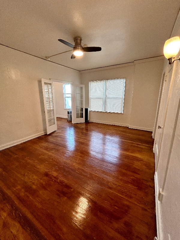 property at 1523 N McCadden Pl