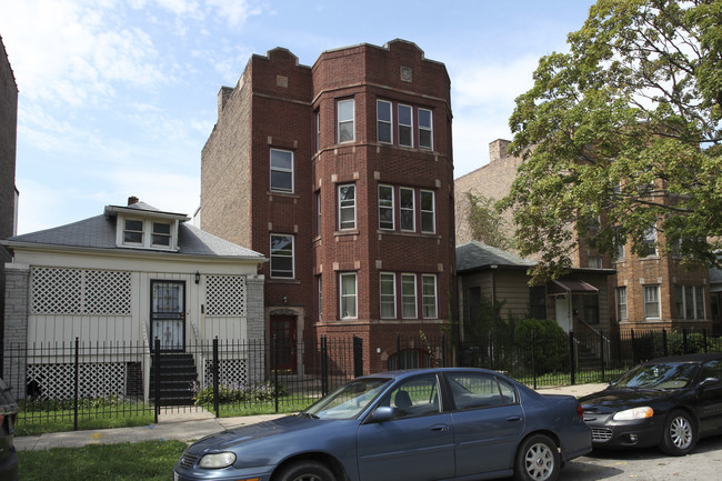 8428 S Drexel Ave in Chicago, IL - Building Photo - Building Photo