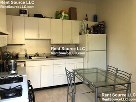 60 Sacramento St, Unit 1 in Cambridge, MA - Building Photo