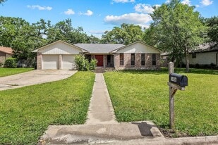 1406 Angelina Cir in College Station, TX - Building Photo