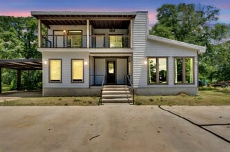 815 N Seven Points Blvd in Kemp, TX - Building Photo - Building Photo