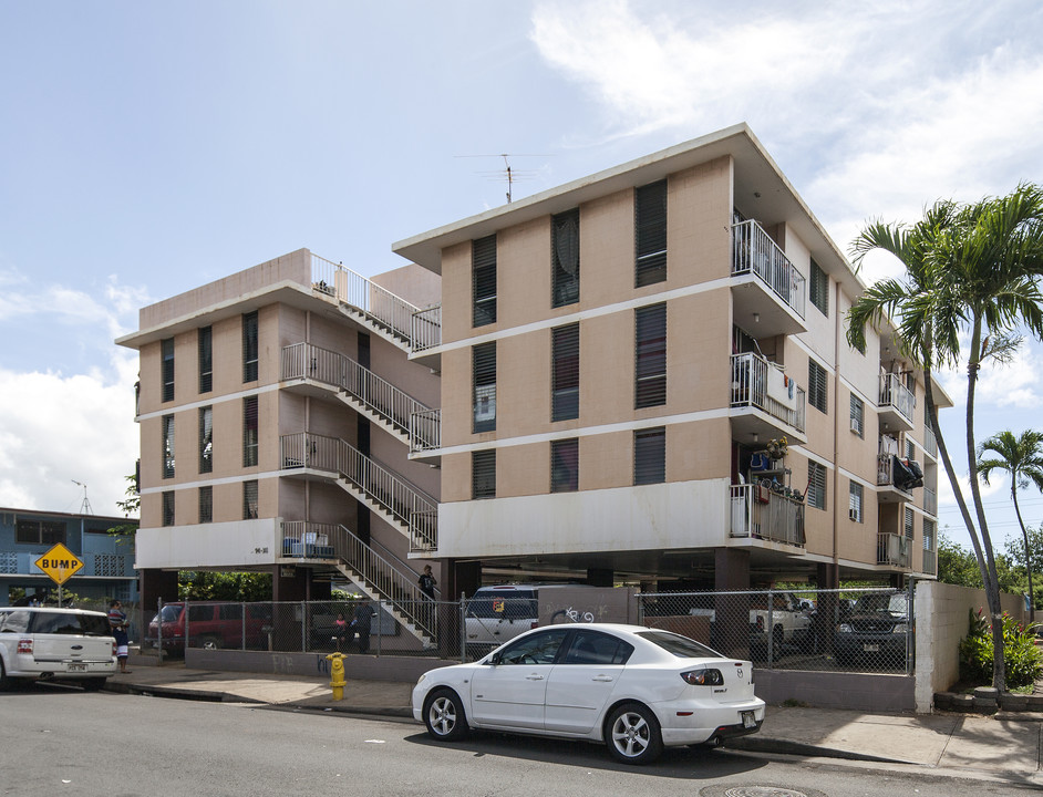 94-311 Pupuole St in Waipahu, HI - Building Photo