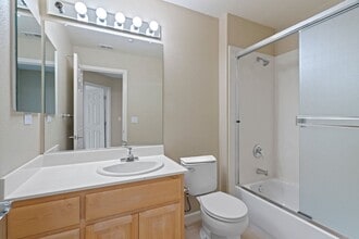 563 Moreland Way in Santa Clara, CA - Building Photo - Building Photo