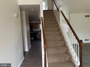 25 Green Meadow Ct in Newark, DE - Building Photo - Building Photo