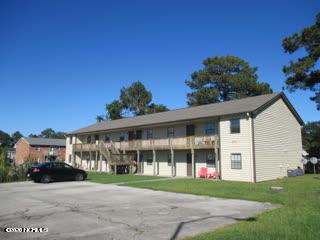 3821 Symi Cir-Unit -8 in Morehead City, NC - Building Photo