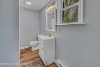 7 Plum Pl in Scranton, PA - Building Photo - Building Photo