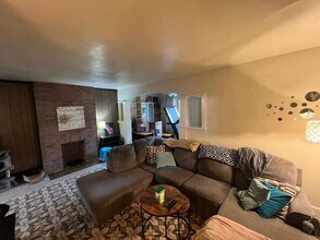 1547 McFarland Rd in Pittsburgh, PA - Building Photo - Building Photo