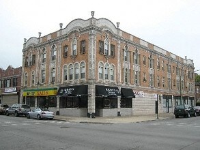 635 E 79th St in Chicago, IL - Building Photo - Building Photo