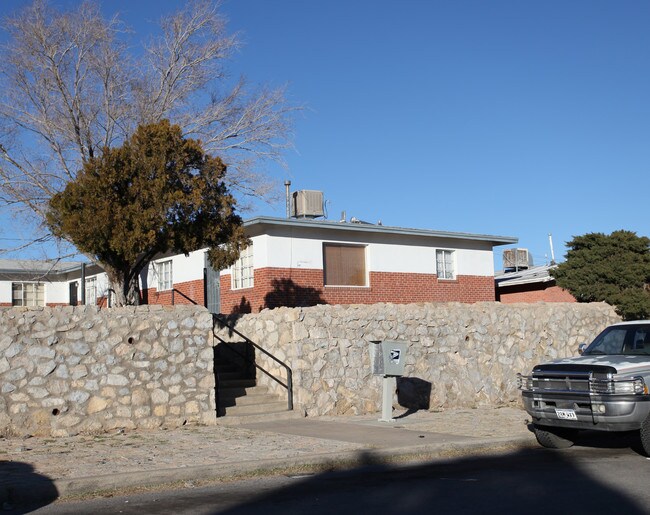 2615 Nations Ave in El Paso, TX - Foto de edificio - Building Photo