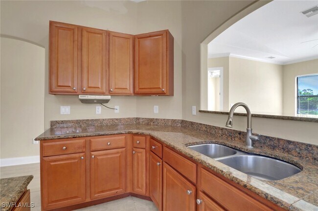 property at 1284 Verde Dr