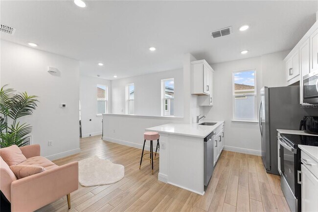 10318 Bragg Aly in Orlando, FL - Building Photo - Building Photo