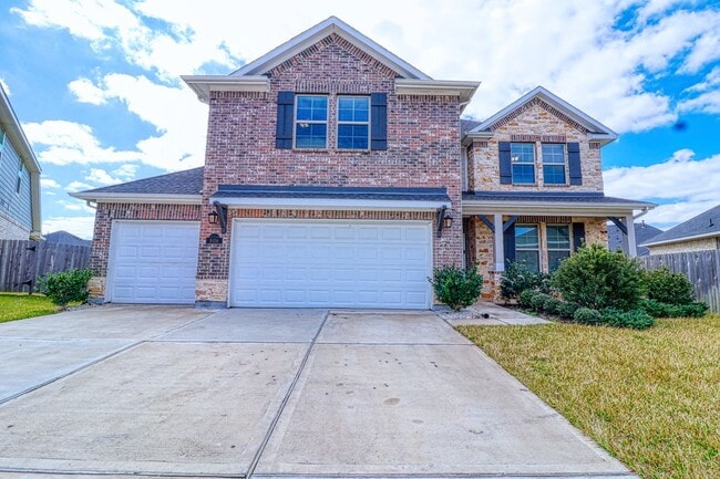 property at 8106 Royal Palm Ct