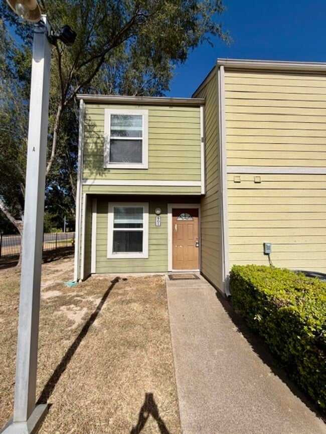 property at 1500 Lake Shore Dr