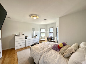 914 Dorchester Ave, Unit 2 in Boston, MA - Building Photo - Building Photo