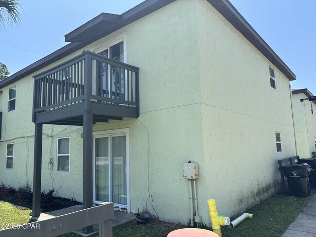 property at 109 Kapalua Dr