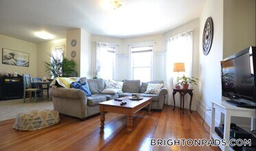 505 Washington St, Unit 2 in Boston, MA - Building Photo - Building Photo