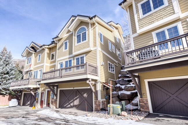 property at 140 Lions Ln
