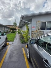 354 W 19th St in Hialeah, FL - Building Photo - Building Photo