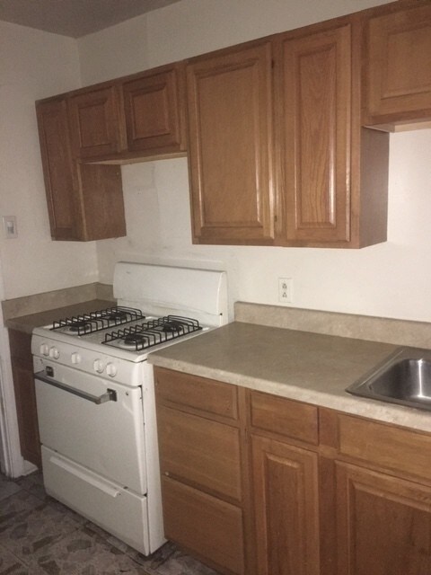 6161 Brocks Ln in Fort Worth, TX - Building Photo