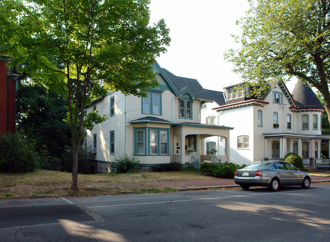 222 S Prospect St in Hagerstown, MD - Building Photo - Building Photo