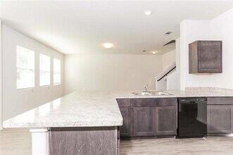 8317 Camellia Tree Ct in Fort Worth, TX - Building Photo - Building Photo