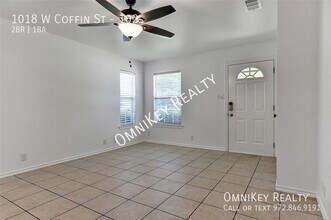 1018 W Coffin St in Denison, TX - Building Photo - Building Photo