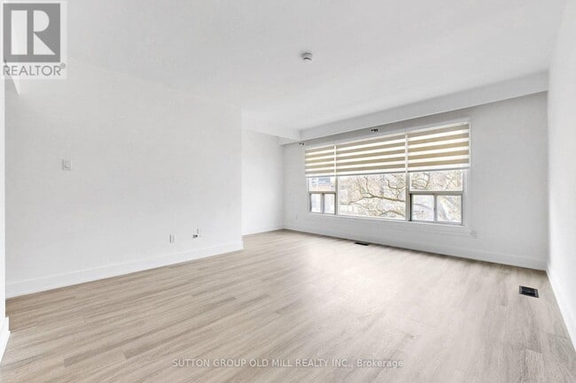 809 St Clair Ave W in Toronto, ON - Building Photo - Building Photo