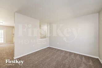 6010 Little Brandywine Creek in San Antonio, TX - Foto de edificio - Building Photo