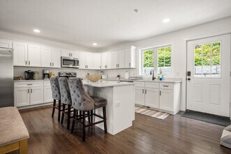 49 Chilmark St in Worcester, MA - Building Photo - Building Photo