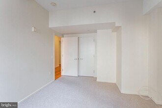 1425 Locust St in Philadelphia, PA - Building Photo - Building Photo