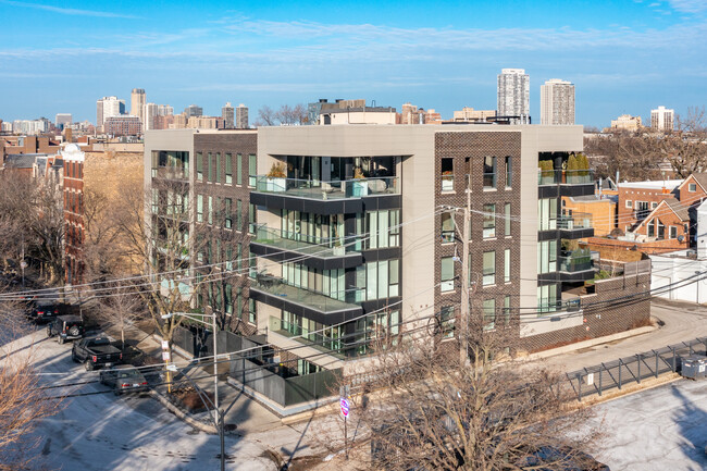 1615-1627 N Burling St in Chicago, IL - Foto de edificio - Building Photo