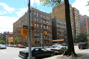 Stonehenge on Fifth Apartments