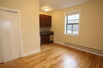 4549 N Damen in Chicago, IL - Building Photo - Building Photo