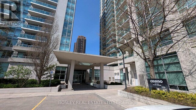 35-735 Bales Ave in Toronto, ON - Building Photo - Building Photo