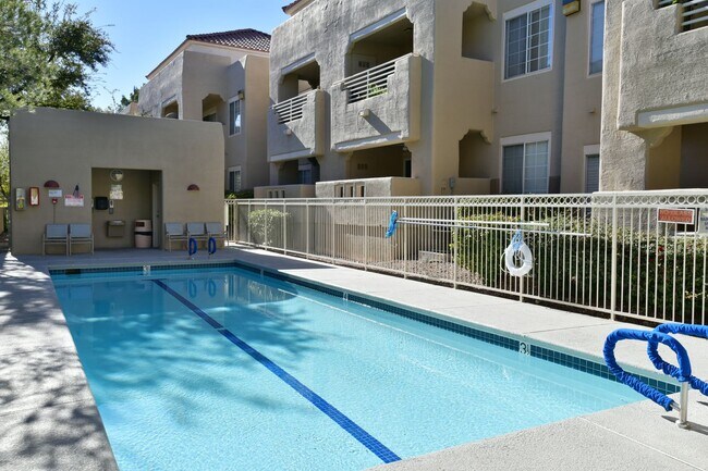 1909 Mountain Hills Ct in Las Vegas, NV - Building Photo - Building Photo