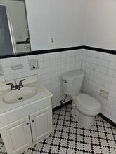 5039 N 5th St, Unit 3 in Philadelphia, PA - Building Photo - Building Photo