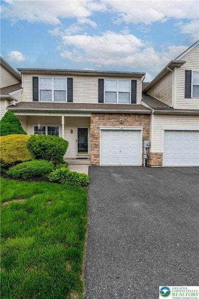 property at 11 Cobblestone Dr