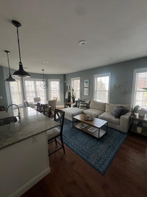 42R Olney St, Unit 2 in Boston, MA - Building Photo - Building Photo