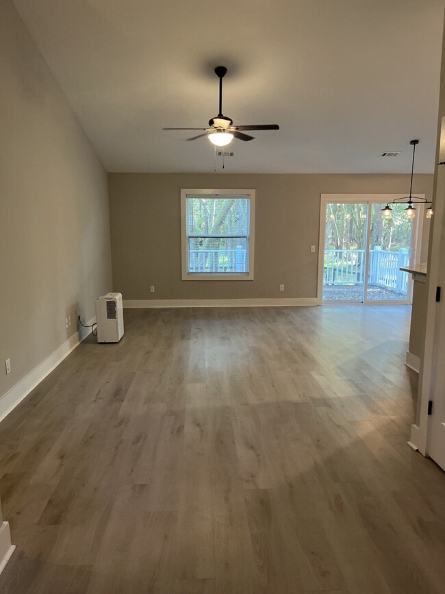 26 Canopy Ln in Saint Helena Island, SC - Building Photo - Building Photo