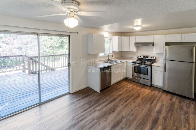 2618 S Blake Rd in Spokane Valley, WA - Building Photo - Building Photo