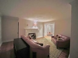 162 East Side Pkwy in Newton, MA - Building Photo - Building Photo
