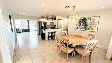 4515 Spahn St in Sarasota, FL - Building Photo - Building Photo