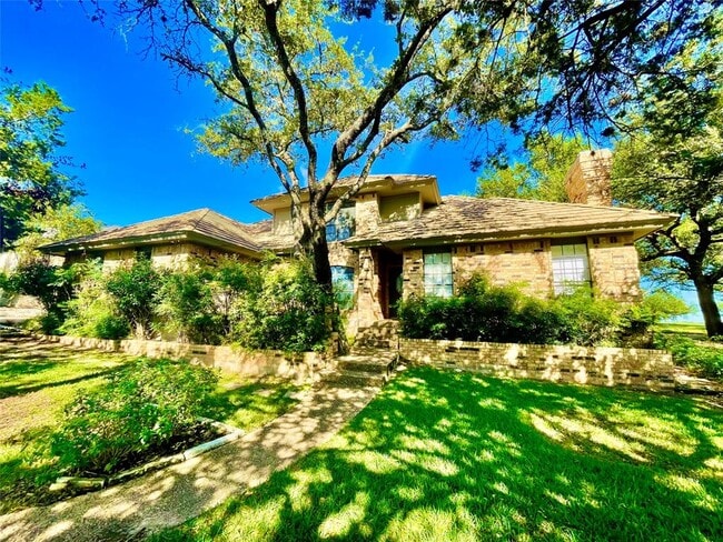 property at 6208 Lost Horizon Dr