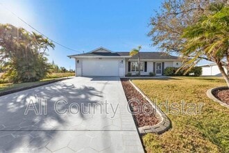 9509 St Paul Dr in Port Charlotte, FL - Building Photo - Building Photo