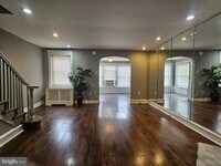 2043 S Redfield St photo'