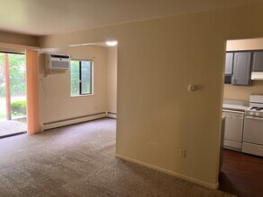 2910 Gardentown Dr SW, Unit #9 in Wyoming, MI - Foto de edificio - Building Photo