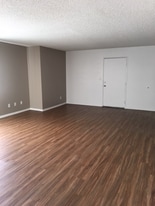 1627 N Fair Oaks Ave in Pasadena, CA - Building Photo